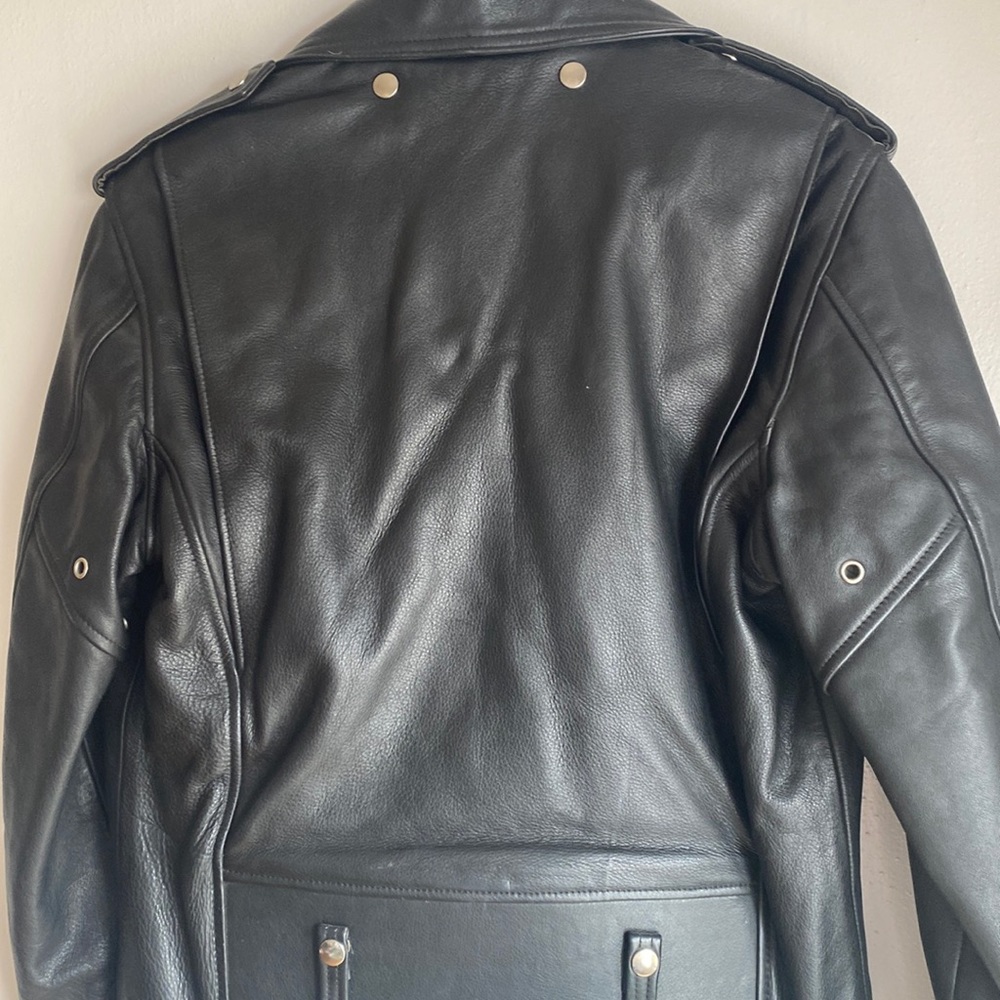 Harley Davidson Leather Jacket - Picture 4 of 7